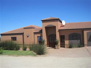 50.8 ha Smallholding in Vredenburg