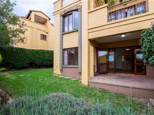 Apartment in Douglasdale