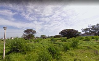 1.3 ha Land available in Gordons Bay Central