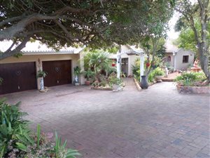 3 Bed House in Fraaiuitsig