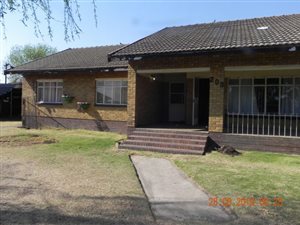 3 Bed House in Lady Grey