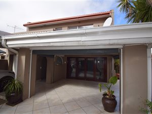 3 Bed Townhouse in Welkom