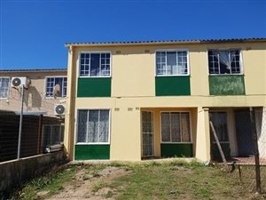 3 Bed Duplex in Clayfield