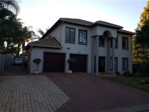 4 Bed House in Bougainvillea Estate