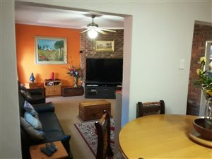 5 Bed House in Randlespark