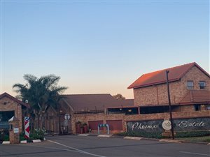 3 Bed Cluster in Bonaero Park