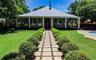 7 Bedroom House in Memorial Road Area