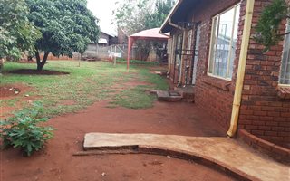 3 Bedroom House in Geelhoutpark