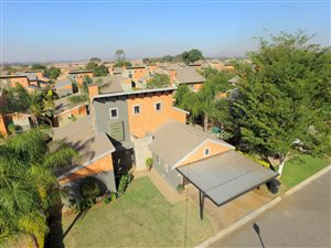 3 Bed House in Waterval East