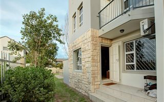 2 Bedroom Apartment in Buh Rein and surrounds