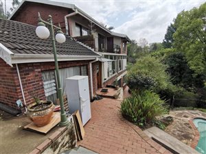 2 Bed Townhouse in Blackridge