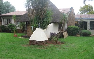 3 Bedroom House in Ridgeway