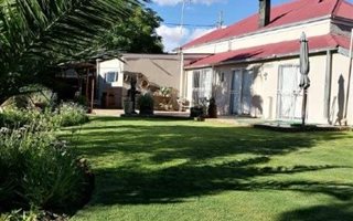 3 Bedroom House in Petrusburg