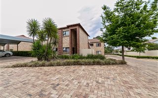 2 Bedroom Apartment in Broadacres