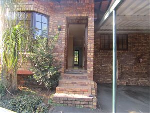 2 Bed Simplex in Chase Valley