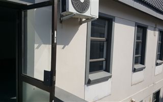 230 m² Office Space in Halfway Gardens