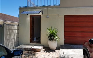 1 Bedroom Apartment in Panorama
