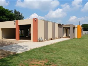 2 ha Land available in Bapsfontein