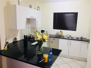 2 Bed Townhouse in Helderkruin