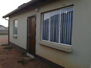2 Bed House in Kibler Park