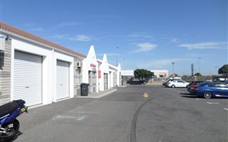 100 m² Commercial space in Montague Gardens