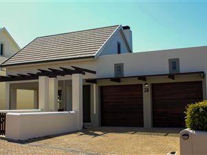 3 Bedroom House in Schonenberg Estate