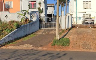 3 Bedroom House in Lotus Park