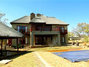 4 Bed House in Zebula Golf Estate