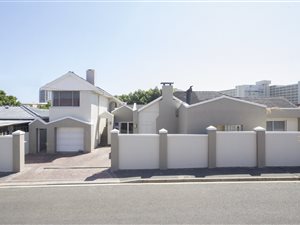 3 Bedroom House in Strand South