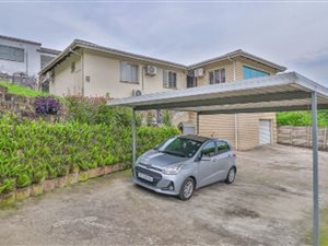 4 Bed House in Clare Hills