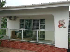 4 Bed House in High Ridge