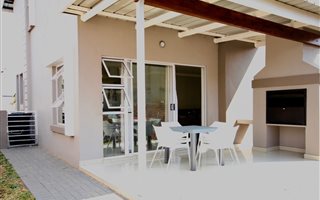3 Bedroom Townhouse in Eagle Canyon Golf Estate