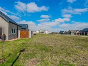 692 m² Land available in Blue Mountain Village