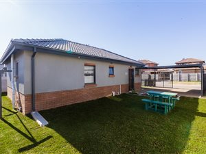 3 Bed Townhouse in Leopards Rest Security Estate
