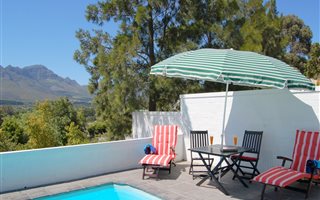 8 Bedroom House in Rome Glen