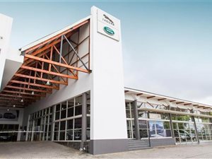 3692 m² Retail Space in Carlswald Estate