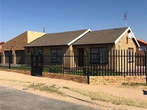 3 Bed House in Mmabatho