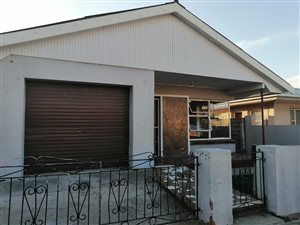 3 Bed House in Korsten