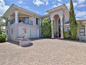 4 Bed House in Rome Glen