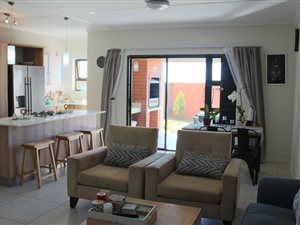 3 Bed House in Louwlardia