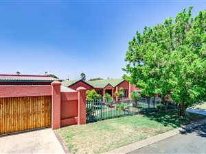 3 Bed House in Birchleigh