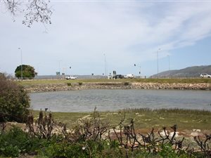 773 m² Land available in Paradise