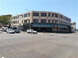 1500 m² Commercial space in Stamford Hill