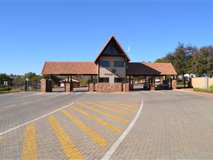 3 Bed House in Roodeplaat
