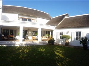 4 Bed House in Arniston