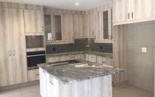 3 Bedroom House in Farrarmere
