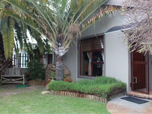 4 Bed House in Amandelsig