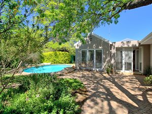 5 Bed House in Natures Valley