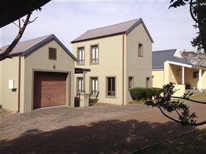 6 Bed House in Princes Grant Golf Estate
