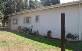 4 Bedroom House in Waterfall